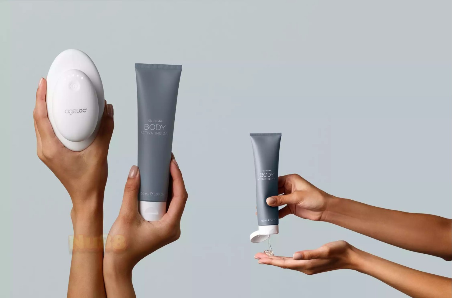 Bộ sản phẩm chăm sóc da và massage cơ thể ageLOC WellSpa iO